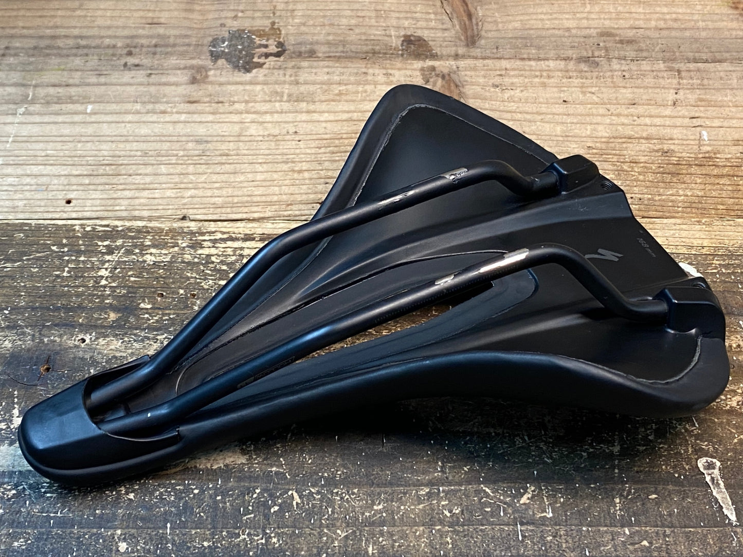 IX442 スペシャライズド SPECIALIZED パワー POWER ARC サドル HOLLOW Tiレール 168mm