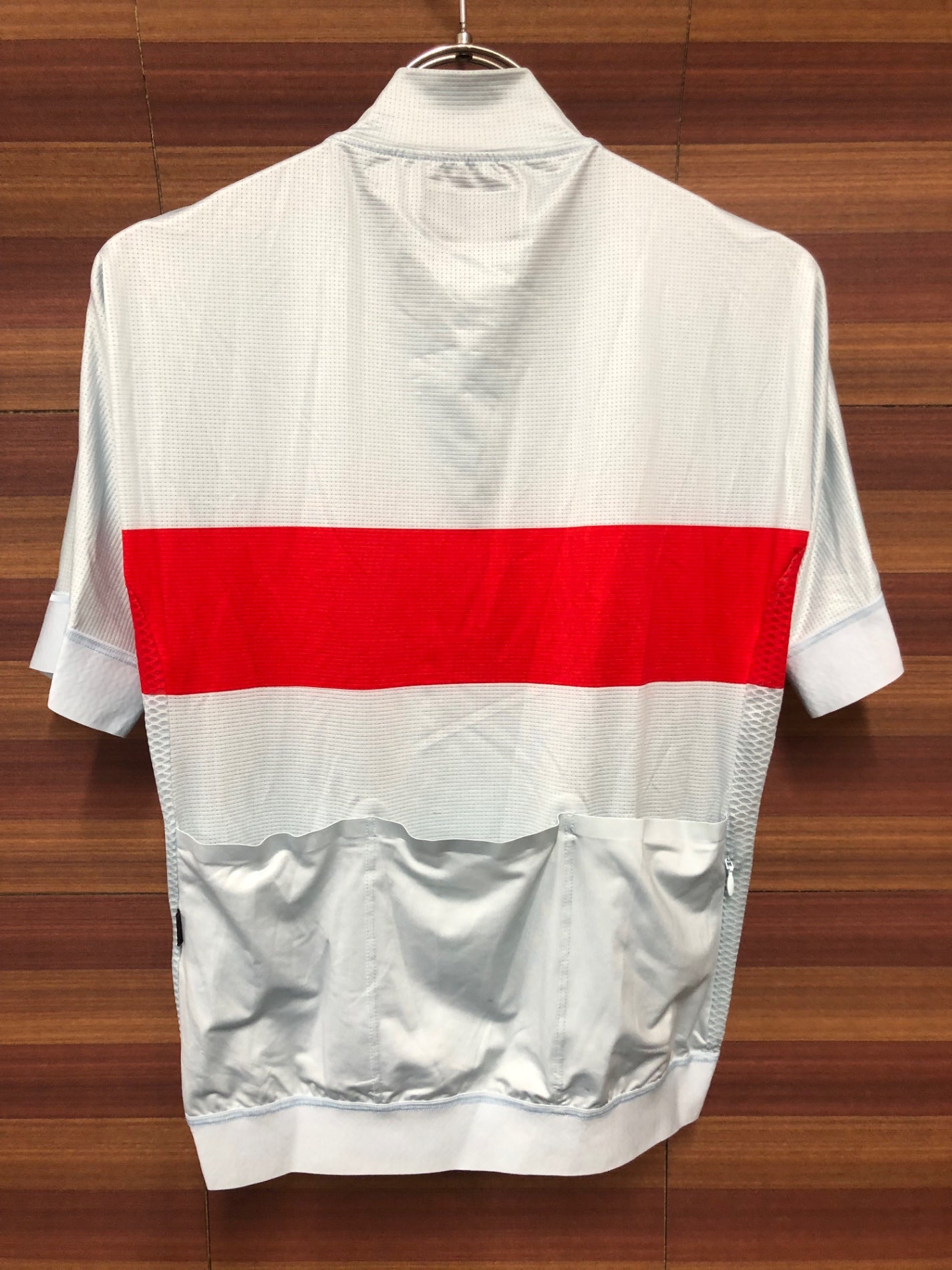 IT038 パスノーマルスタジオ PAS NORMAL STUDIOS Solitude 半袖 サイクルジャージ 薄水 赤 M