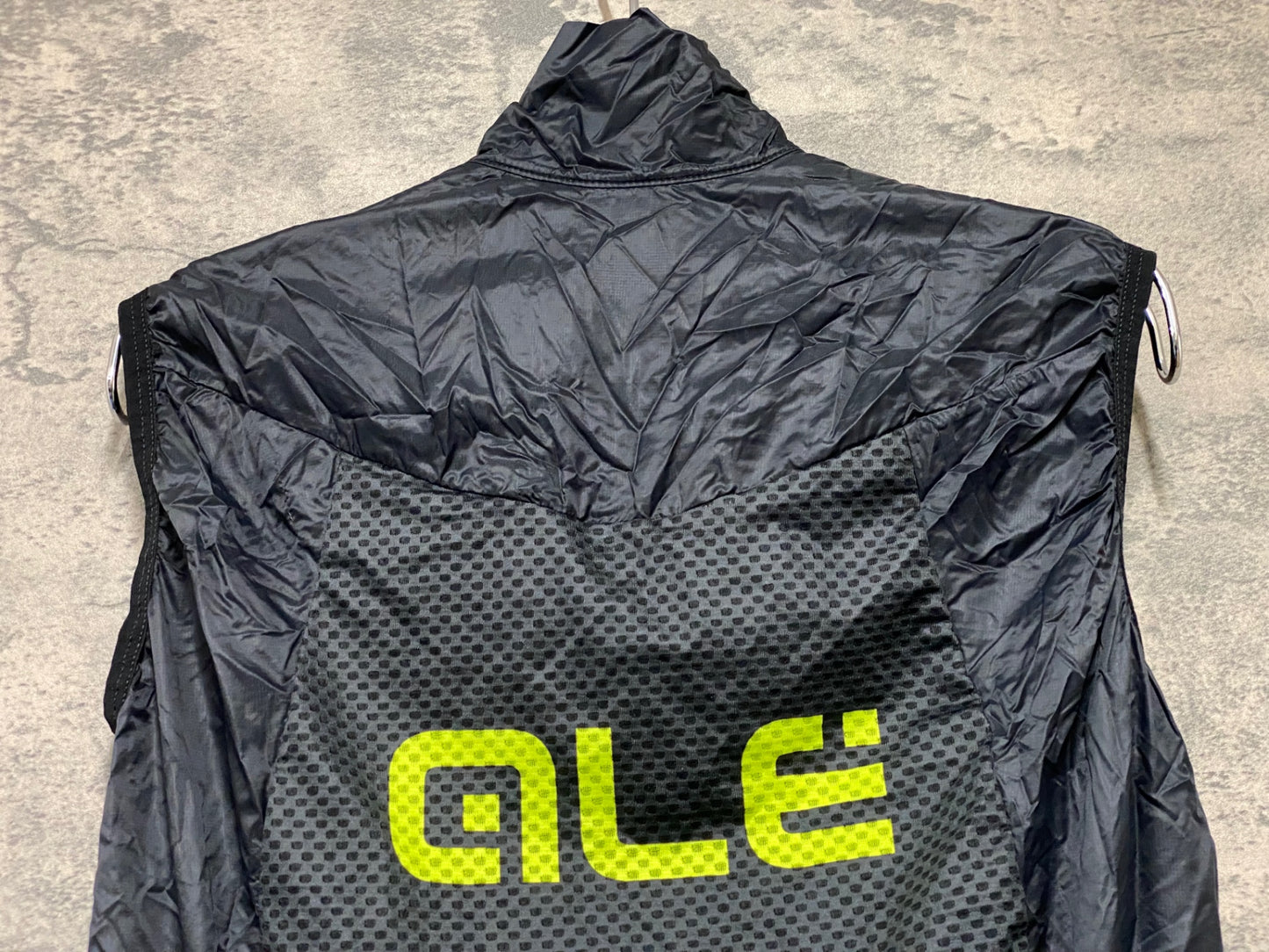 JB364 アレ ALE サイクルベスト ジレ 黒 サイズ不明