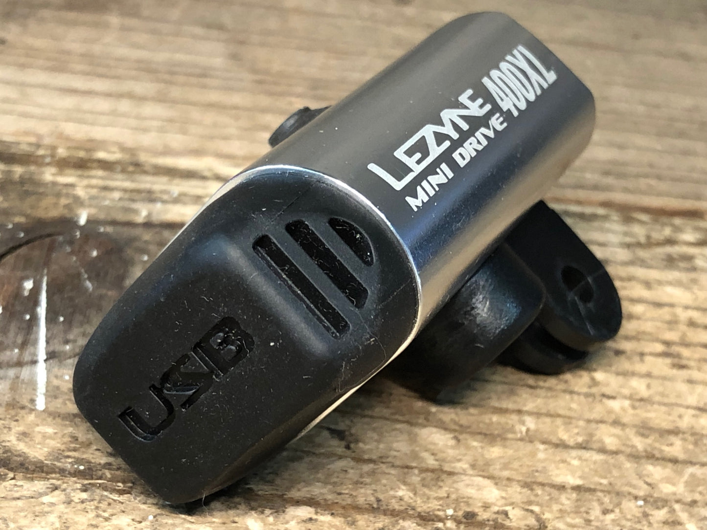 JA788 レザイン LEZYNE 400XL MINI DRIVE フロントライト シルバー 点灯確認済み