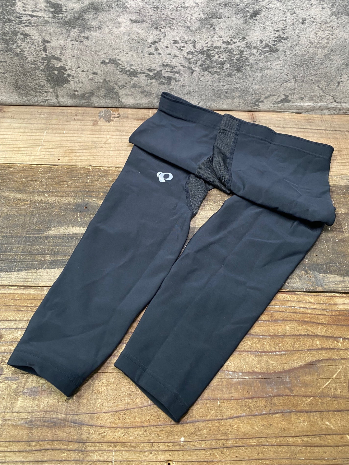 IR221 パールイズミ PEARL iZUMi レッグカバー 黒 M coldblack