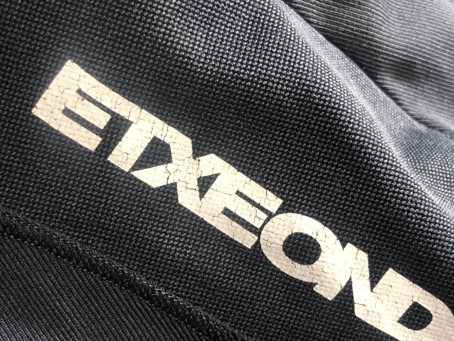 IX164 エチュオンド ETXEONDO 半袖 サイクルジャージ 黒 M