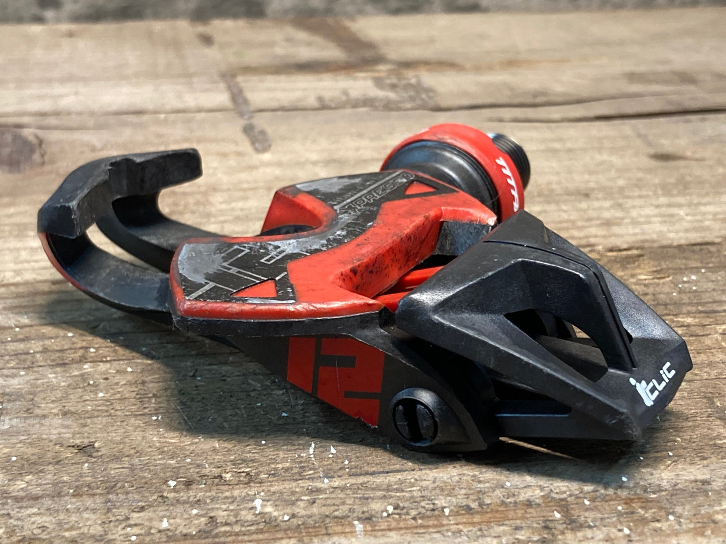 IJ950 タイム TIME エクスプレッソ XPRESSO 12 ビンディングペダル カーボン チタンシャフト 黒赤