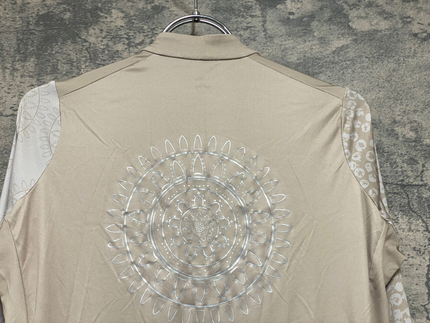 JC049 ラファ Rapha PRO TEAM LONG SLEEVE TRAINING JERSEY 長袖 サイクルジャージ ベージュ M Connect To Country