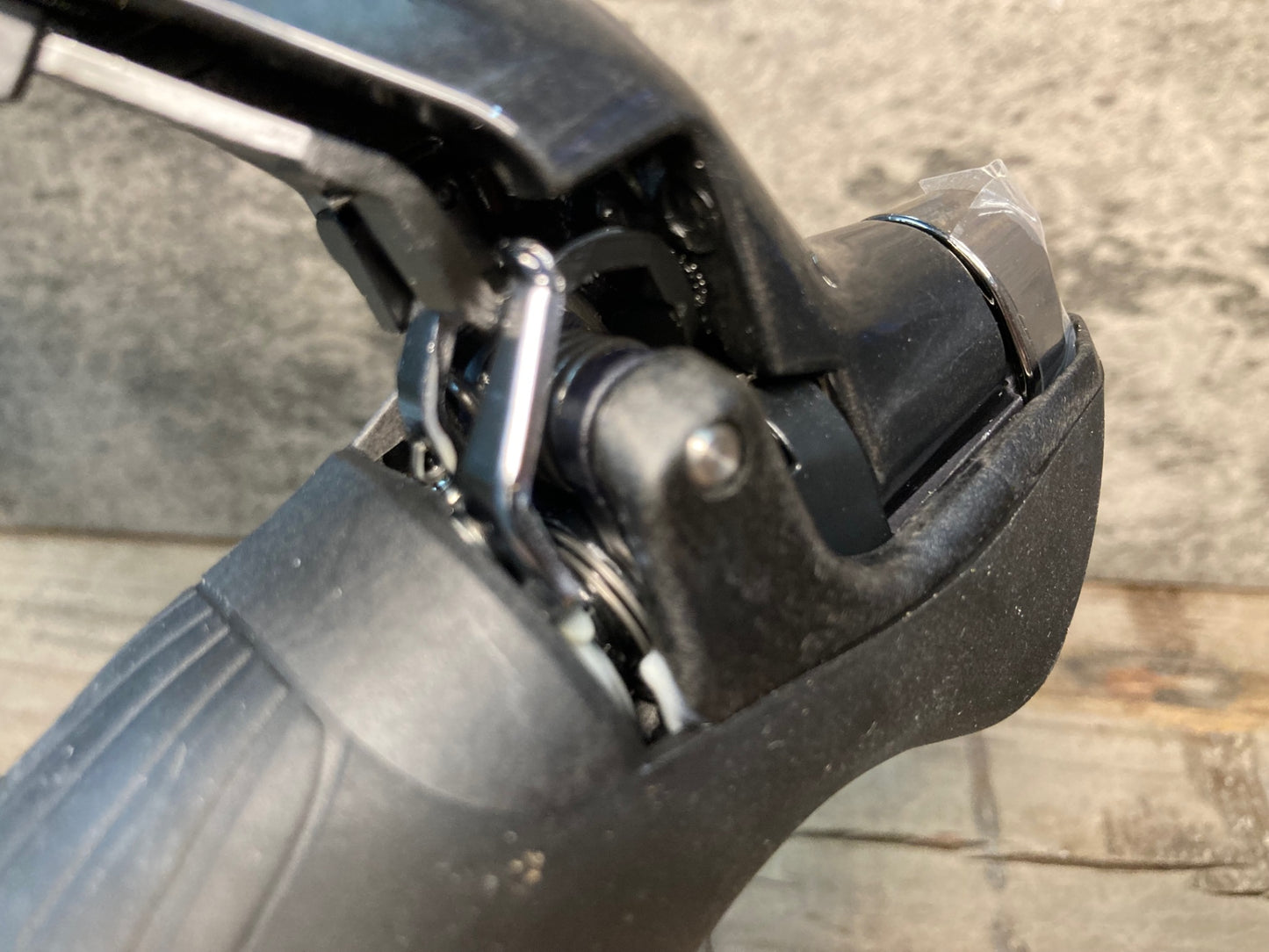 IT389 シマノ SHIMANO アルテグラULTEGRA ST-R8000 STIレバー 2x11S 未使用品