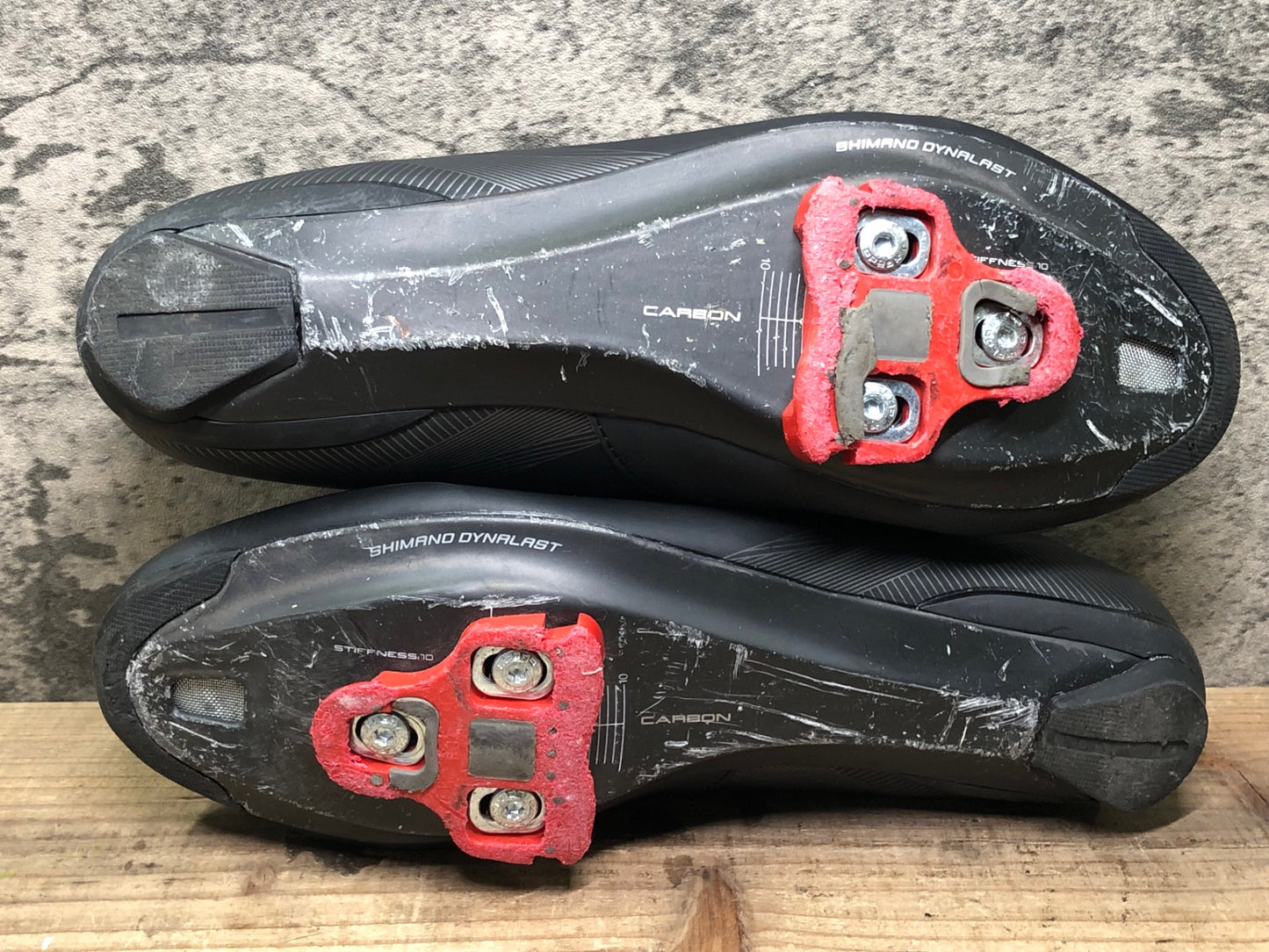 IY979 シマノ SHIMANO SHRC701M ビンディングシューズ SPD-SL 黒 EU43