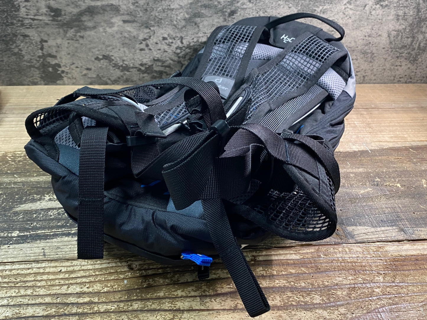 JA810 ドイター deuter race exp air リュック バックパック 黒
