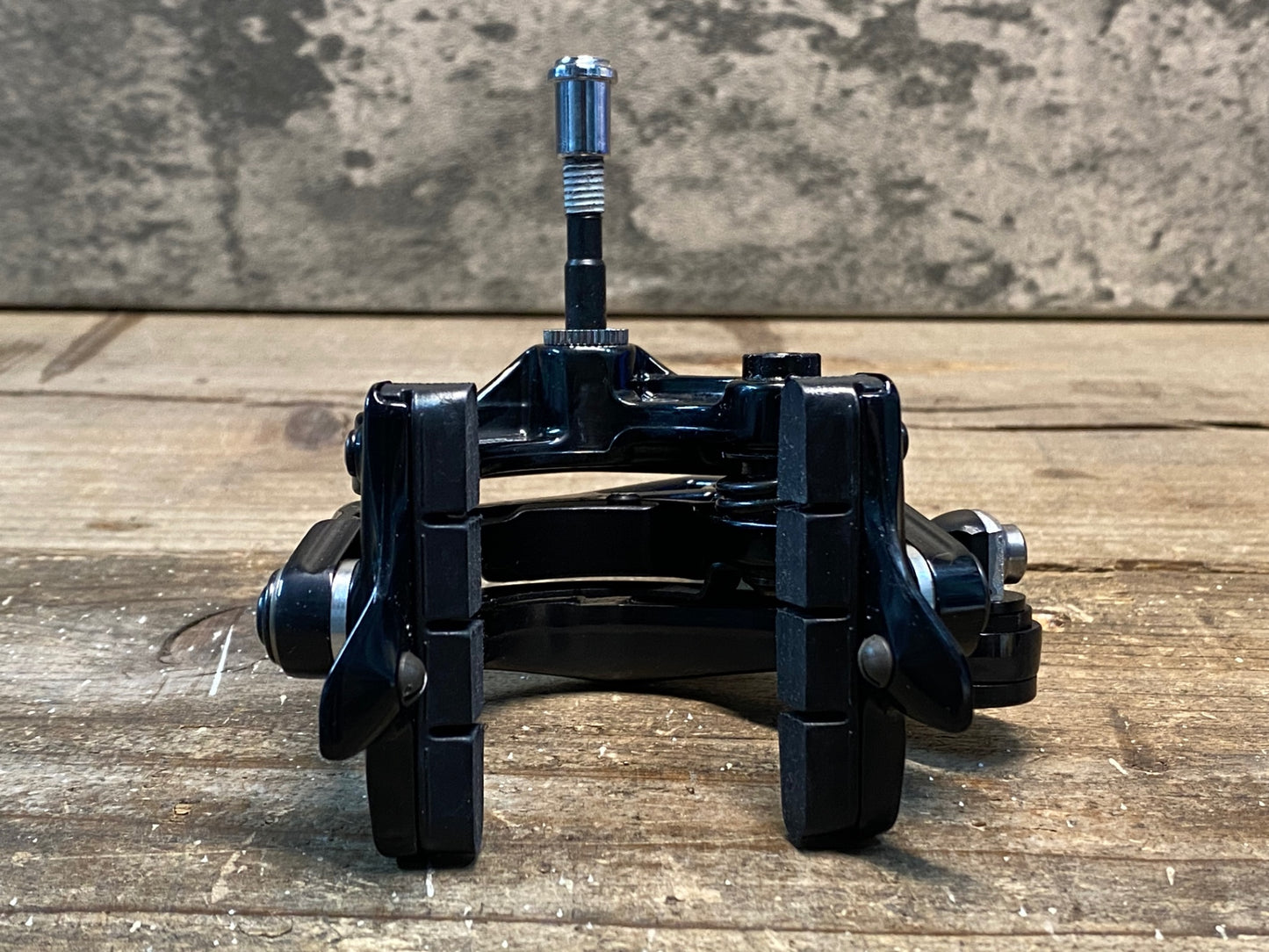 IR242 シマノ SHIMANO デュラエース DURA-ACE BR-R9100 キャリパーブレーキ フロント