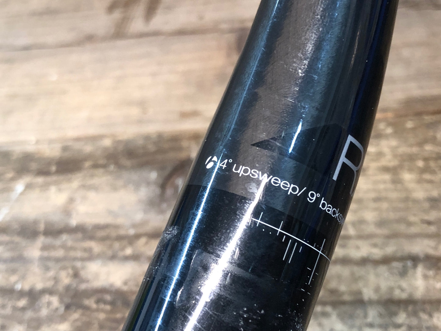 IV317 ボントレガー BONTRAGER RXL フラットバー カーボン Φ31.8mm ※カットあり 外-外実測610mm