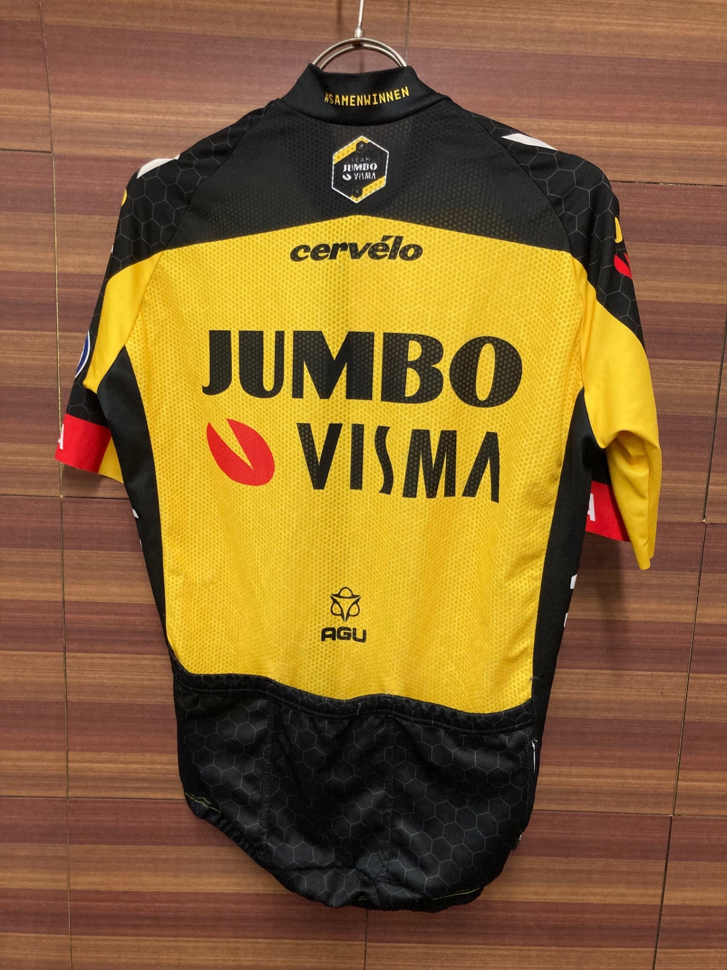 IV351 アグ AGU 半袖 サイクルジャージ 黒 黃 M JUMBO VISMA