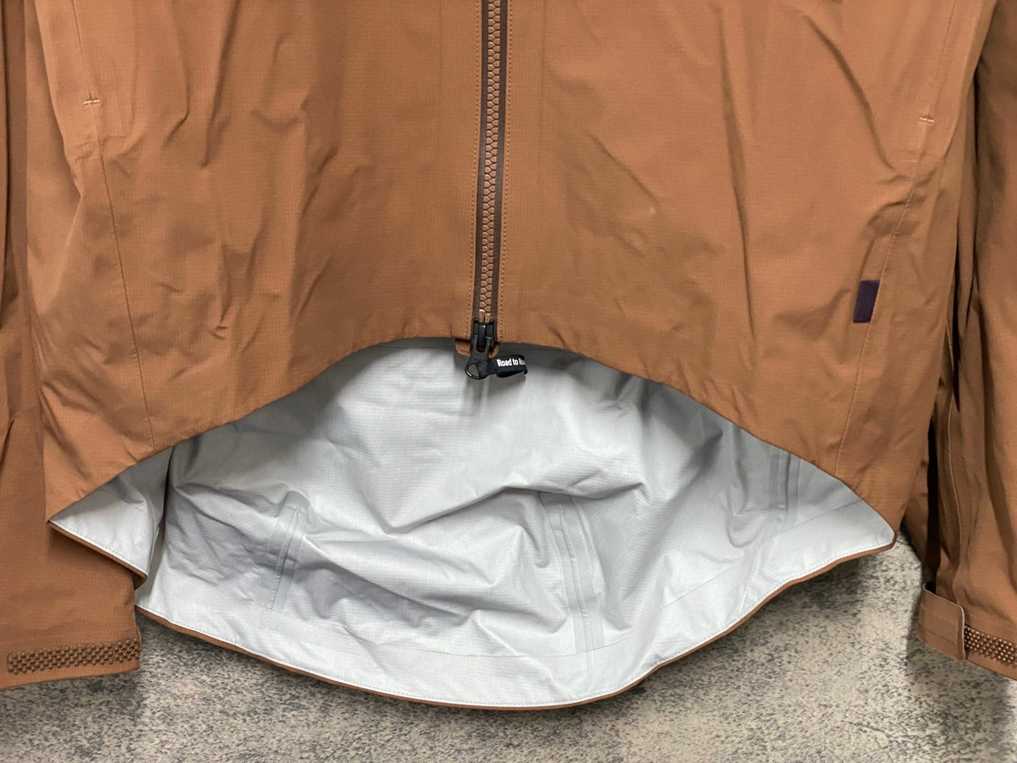 JD973 パスノーマルスタジオ PAS NORMAL STUDIOS 長袖 レインジャケット 茶 M