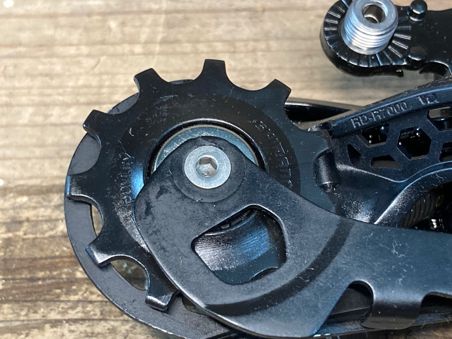 IX569 シマノ SHIMANO 105 RD-R7000 SS リアディレイラー 11S