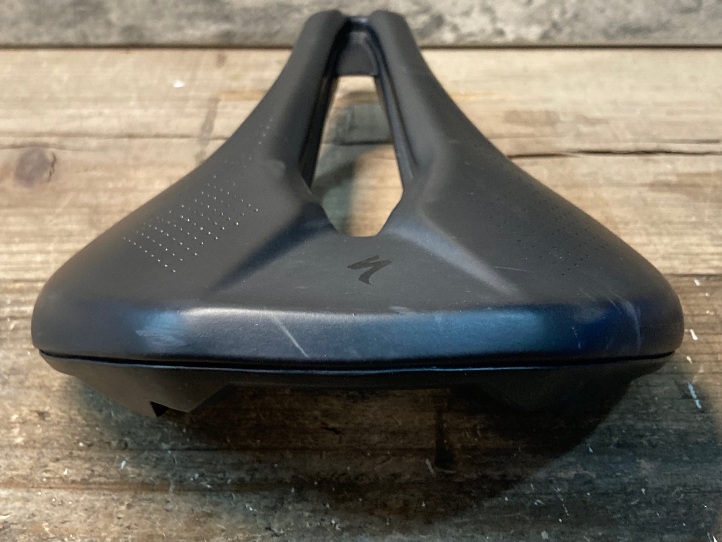 IP542 スペシャライズド SPECIALIZED POWER EXPERT HOLLOW Tiレール サドル 143mm
