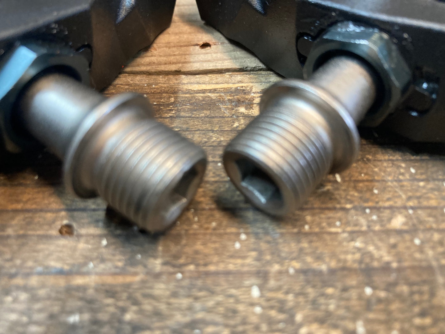 IN140 シマノ SHIMANO クリッカー CLICK'R PD-T700 ビンディング ペダル SPD