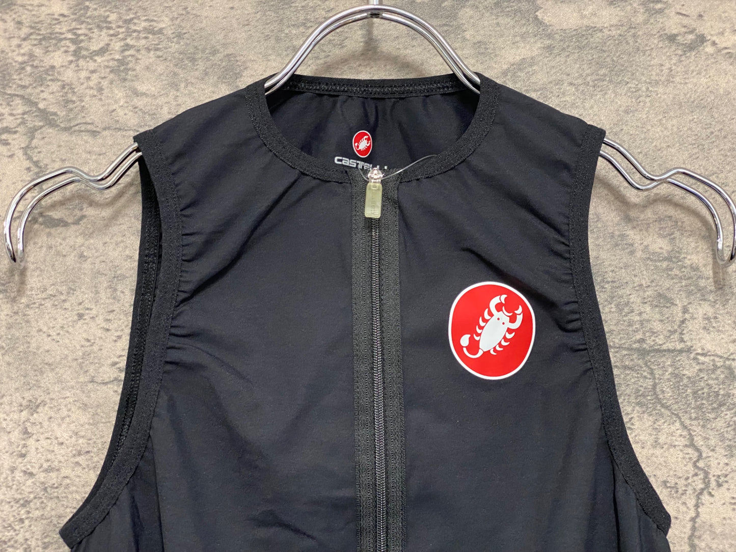 IZ468 カステリ CASTELLI ROSSOCORSA BODY PAINT ジレ サイクルベスト 黒 S