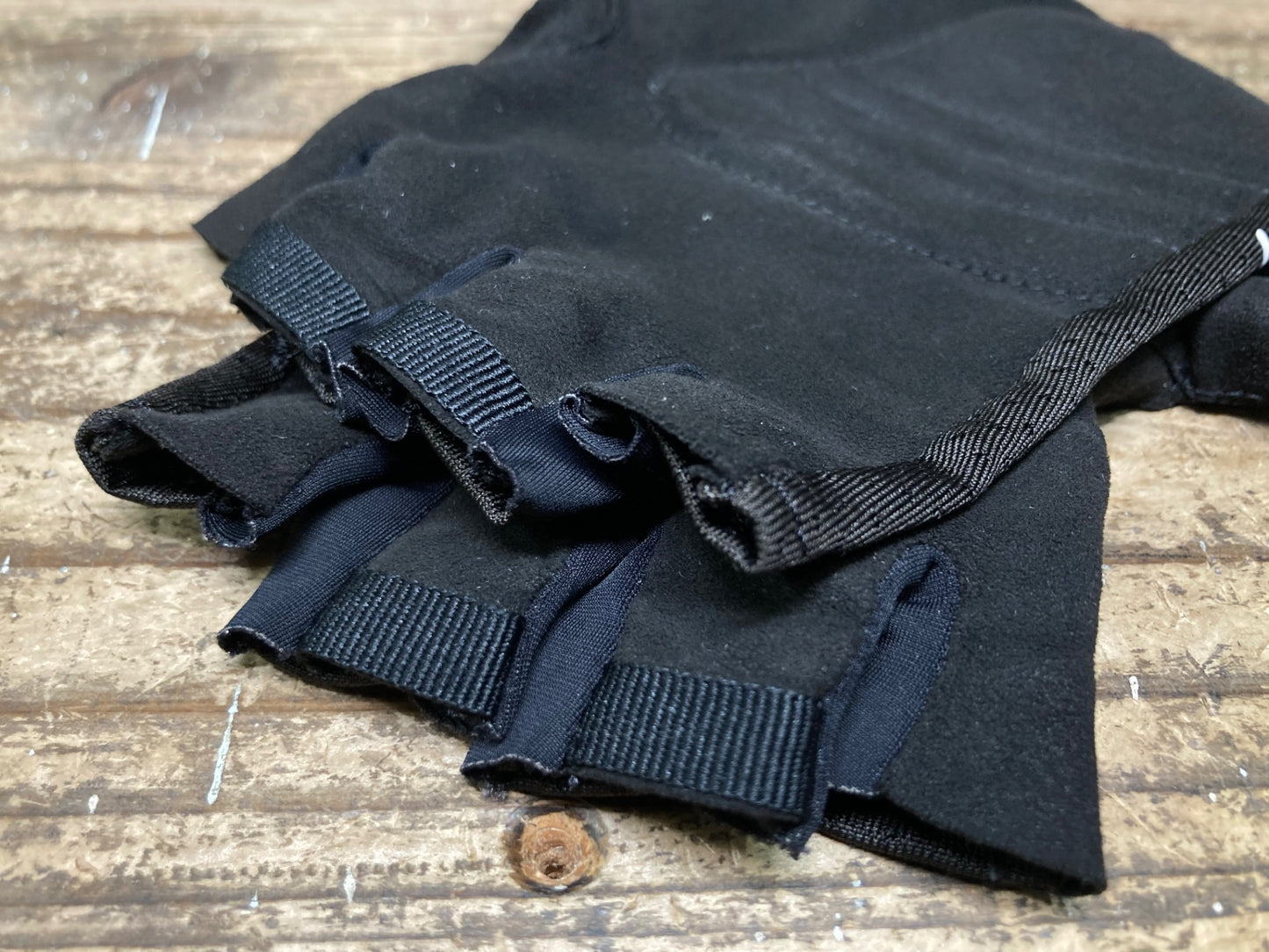 JB118 ラファ Rapha CORE MITTS 指切り グローブ 黒