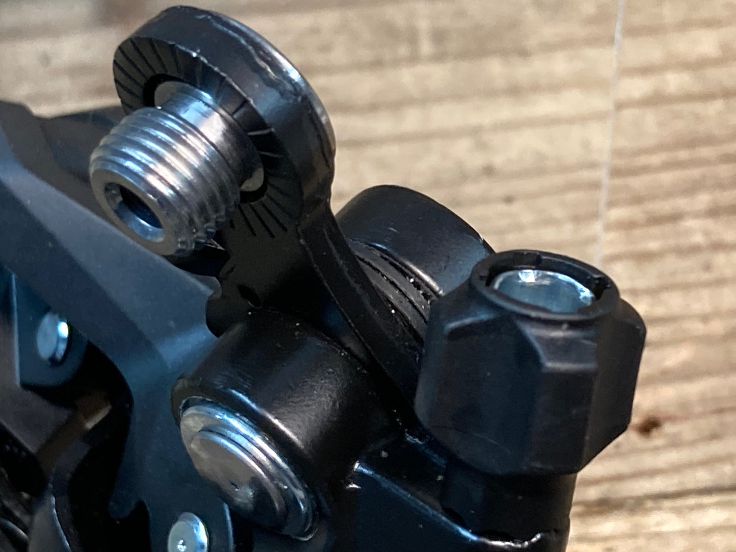 IU432 シマノ SHIMANO アルタス ALTUS SL-M2010 Φ22.2 RD-M3100 GSG 9s 変速セット