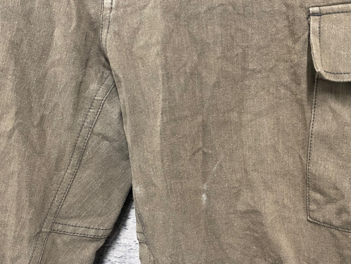 IY663 カペルミュール KAPELMUUR ハーフパンツ カーキ サイズ不明