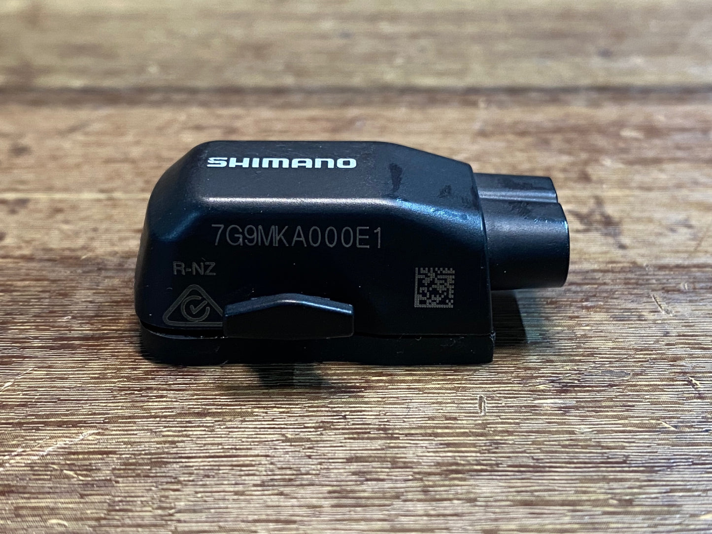 IF698 シマノ SHIMANO EW-WU101 ワイヤレスユニット 2ポート Di2 電動