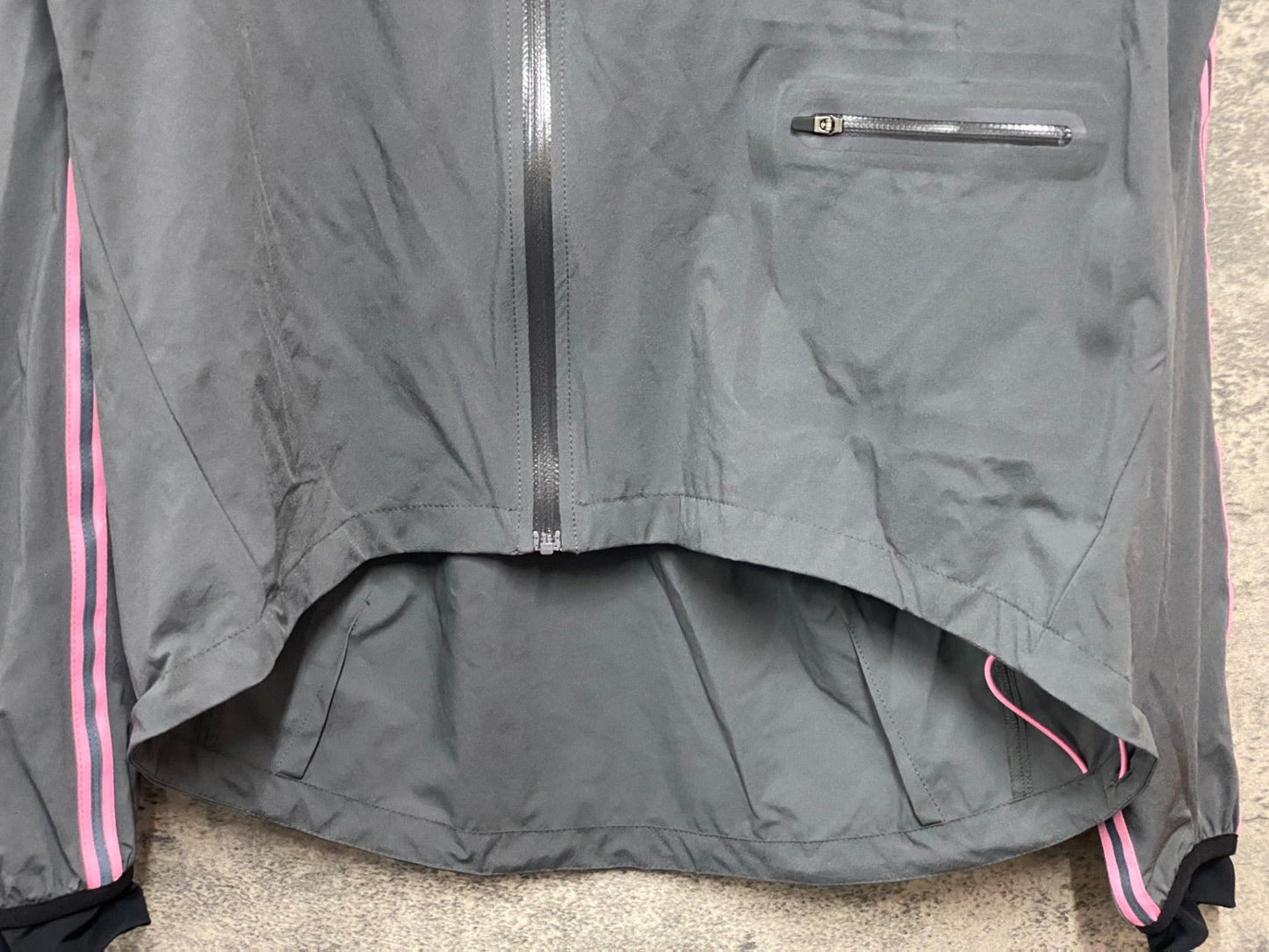 IZ840 ラファ Rapha クラシックウィンドジャケット CLASSIC WIND JACKET 長袖 サイクルジャケット グレー L