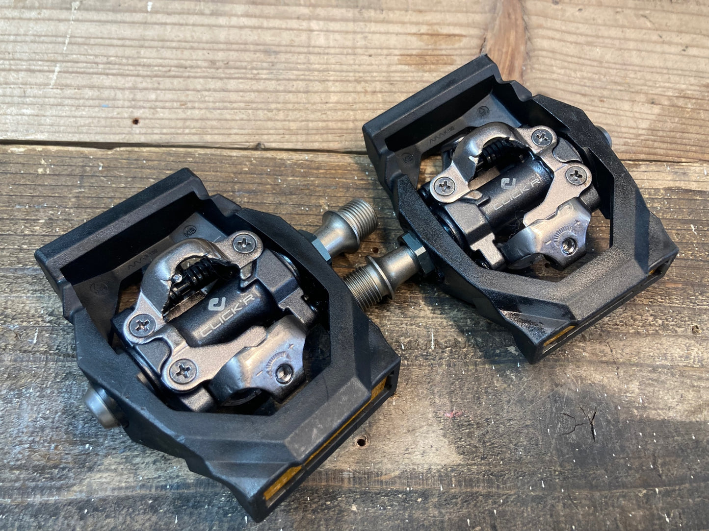 IN140 シマノ SHIMANO クリッカー CLICK'R PD-T700 ビンディング ペダル SPD