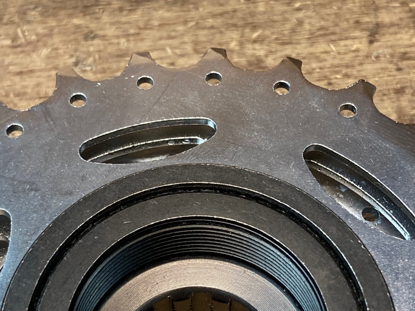 IN057 サンレース SUNRACE P4 スプロケット 7S 13-25T