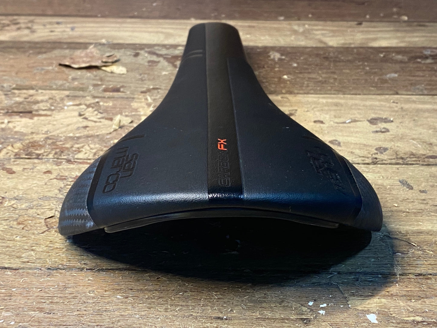 IA930 セラサンマルコ selle san marco リガール Regale CARBON FX WIDE サドル 黒 142mm カーボン