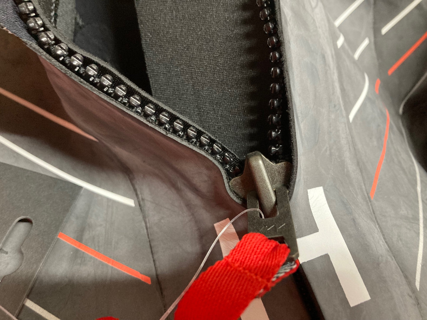 IQ189 フーブ HUUB ARAYA 3:3 トライアスロン ウェットスーツ 黒 レディース M