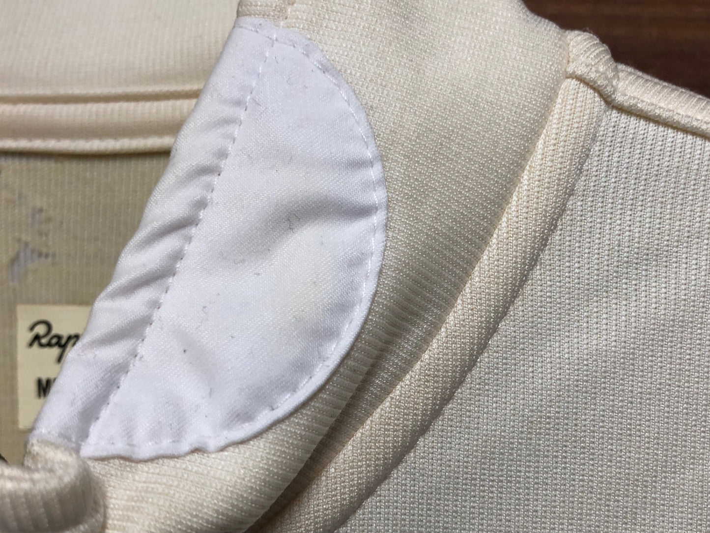 IR108 ラファ Rapha CLASSIC JERSEY 半袖 クリーム Ｍ ※裏面ほつれ有