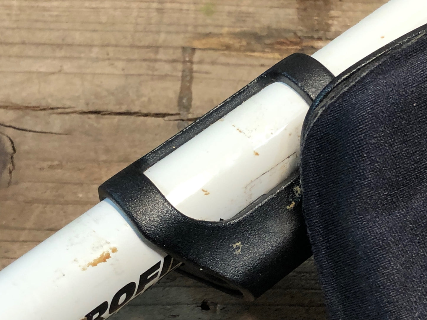 IO360 プロファイルデザイン PROFILE DESIGN T2+ CARBON カーボン DHバー 白 クランプ凹み