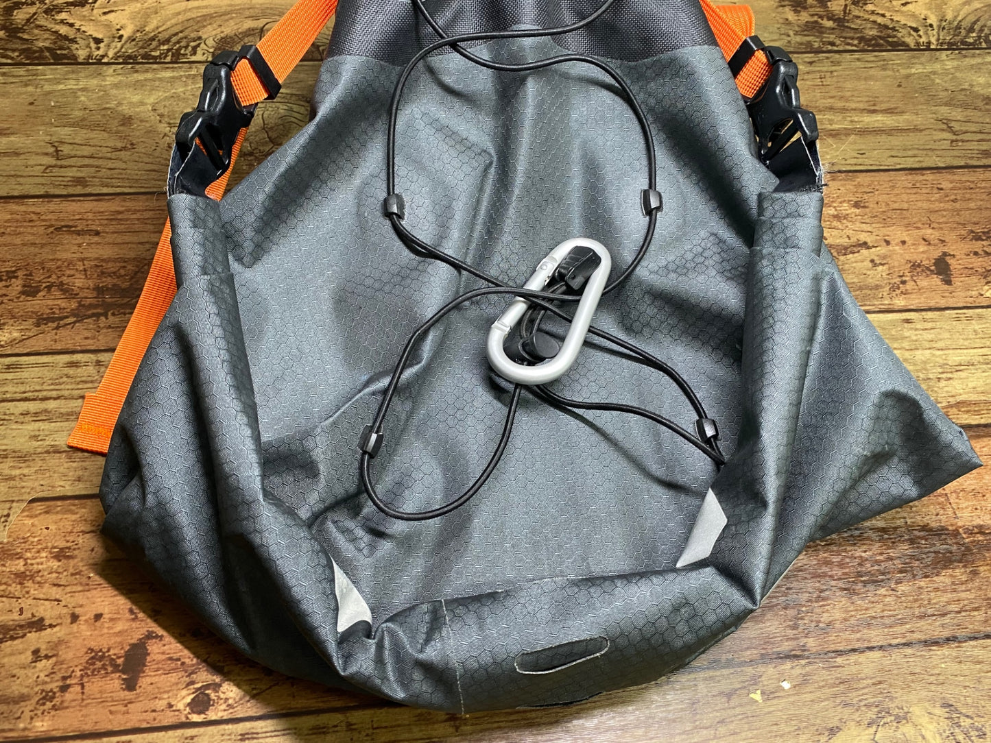 JB889 オルトリーブ ORTLIEB サドルバッグ グレー