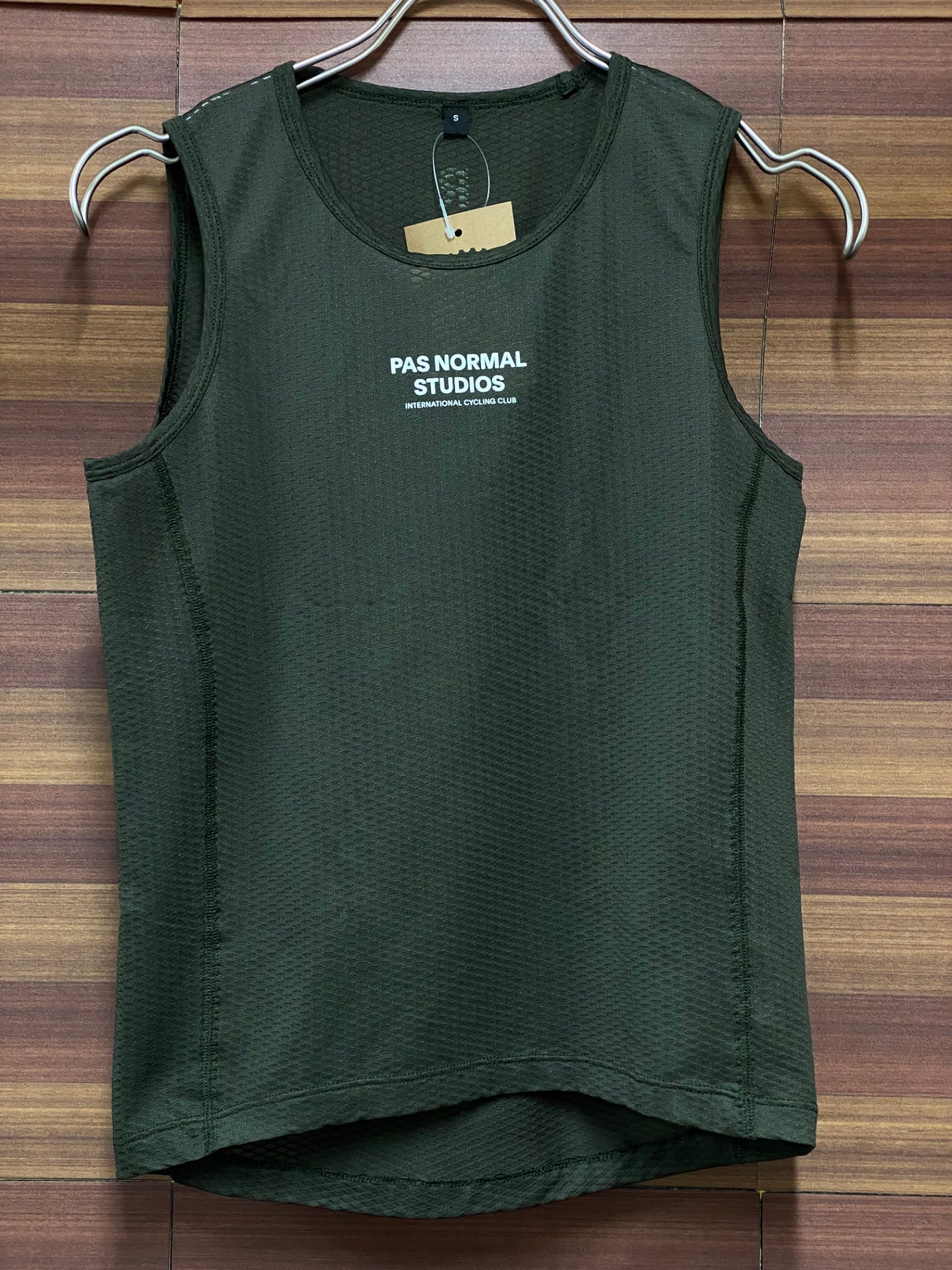 IV066 パスノーマルスタジオ PAS NORMAL STUDIOS Sleeve Less Baselayser ベースレイヤー 緑 S