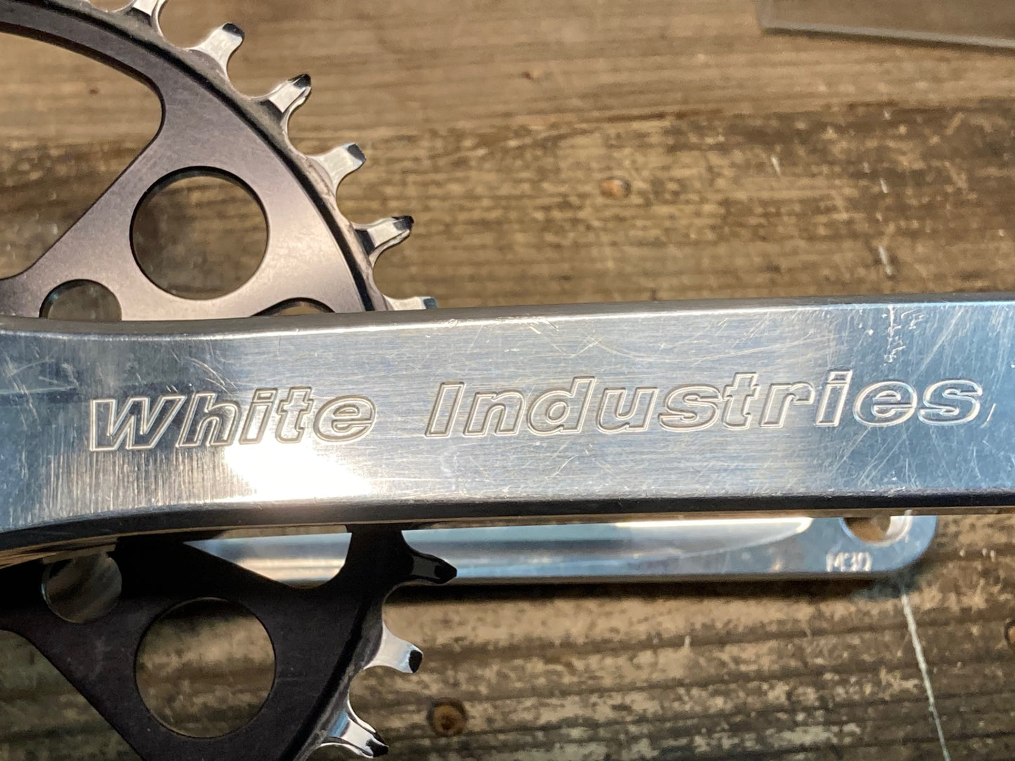 IT181 ホワイトインダストリーズ White Industries クランクセット M30 170mm Road/Gravel BBE30BSA 38T ※実測Qファクター170mm