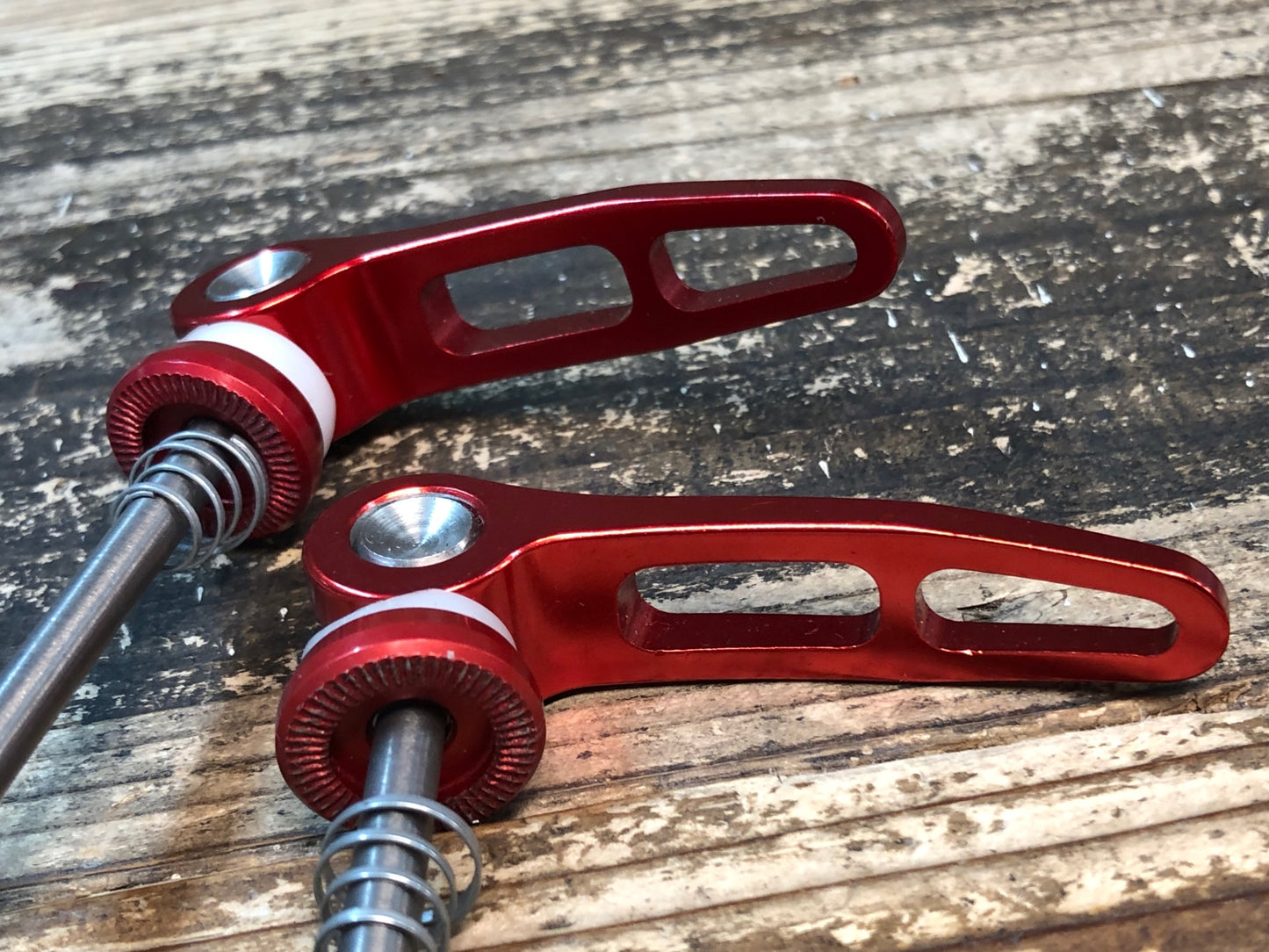 IF589 WR COMPOSITI チタン クイックリリース 前後セット 100mm 130mm 赤