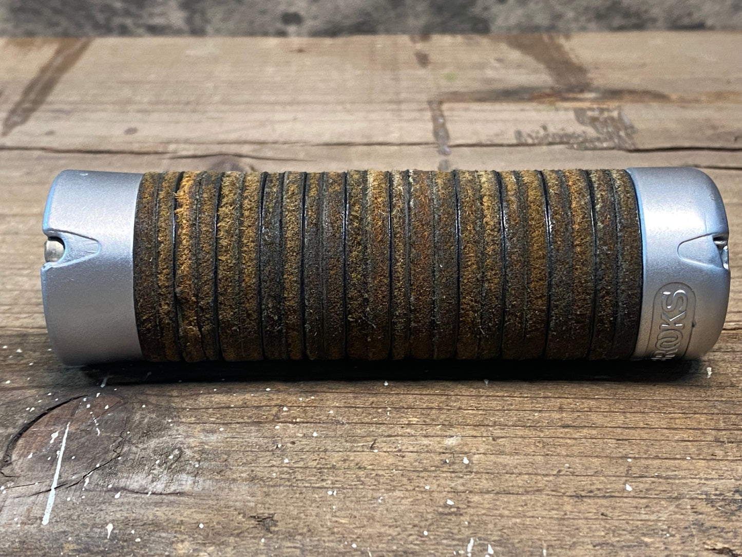 IO125 ブルックス BROOKS England Plump グリップ 茶