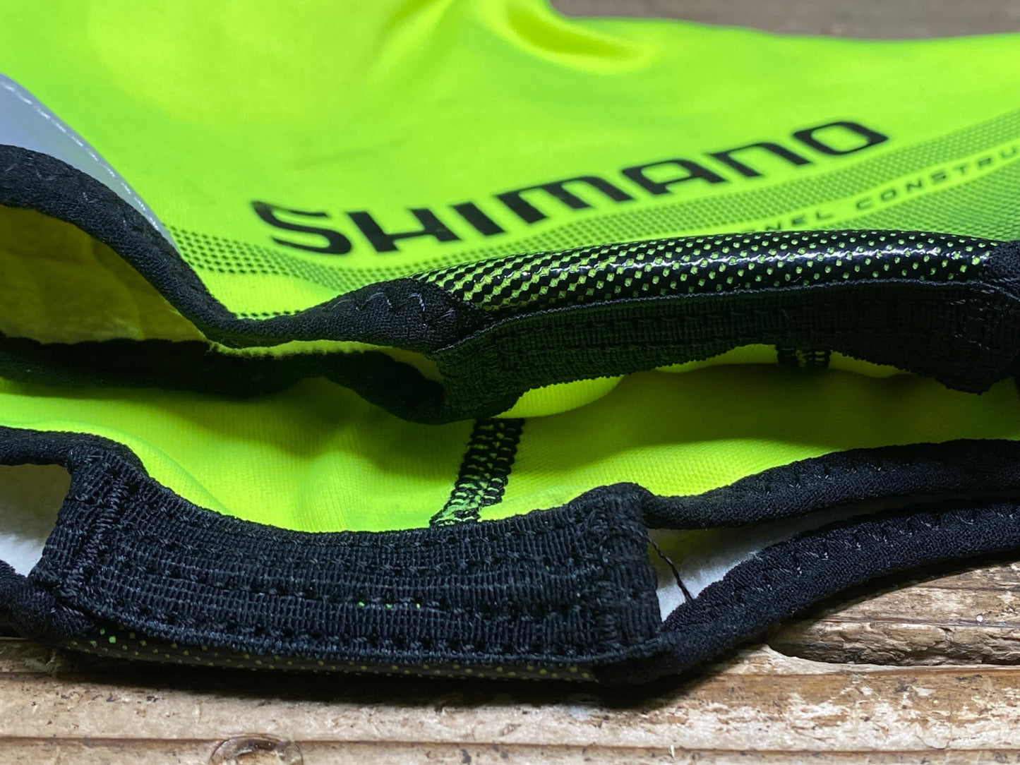 IY448 シマノ SHIMANO シューズカバー 黄 L 裏起毛