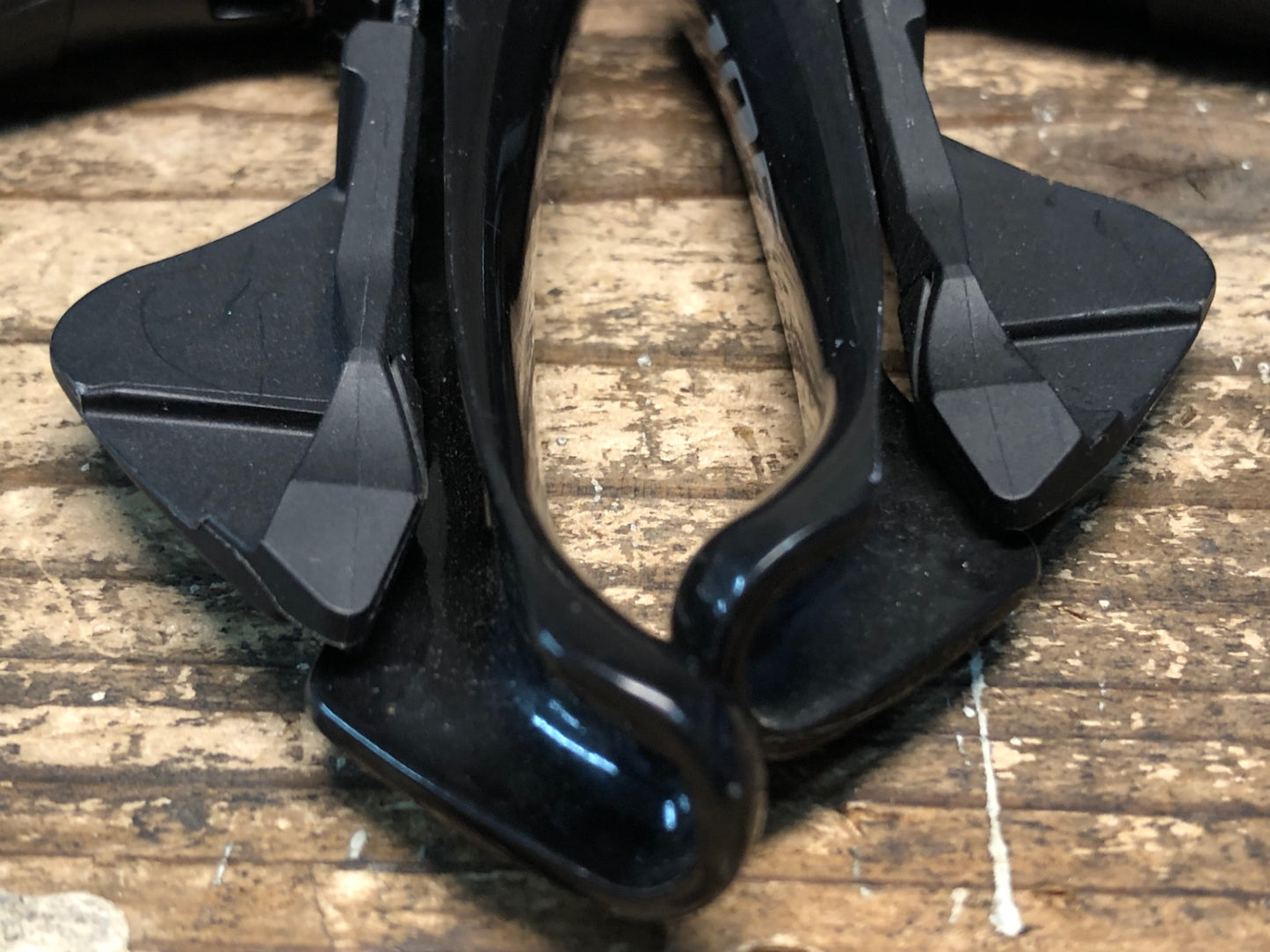 IX967 シマノ SHIMANO 105 ST-R7000 STIレバー 左右セット 2×11S ※傷あり、ブラケットに破れ