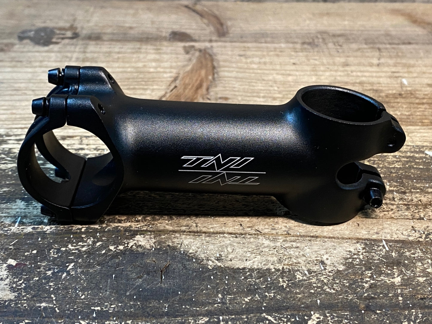 IT104 TNi ヘリウム Helium 6 アルミ ステム 黒 90mm Φ31.8 OS