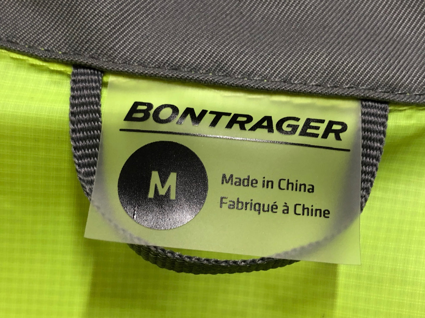 IS236 ボントレガー BONTRAGER ウィンドブレイカー M 蛍光黄色