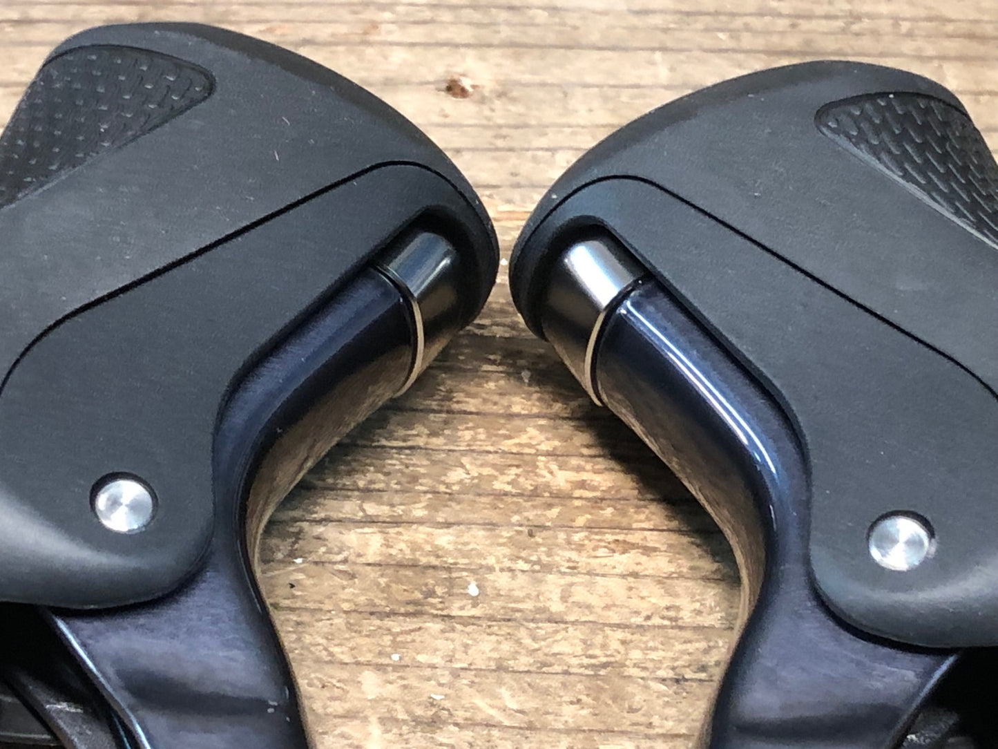 IS585 シマノ Shimano アルテグラ ULTEGRA ST-6870 Di2 電動 STIレバー 未使用品