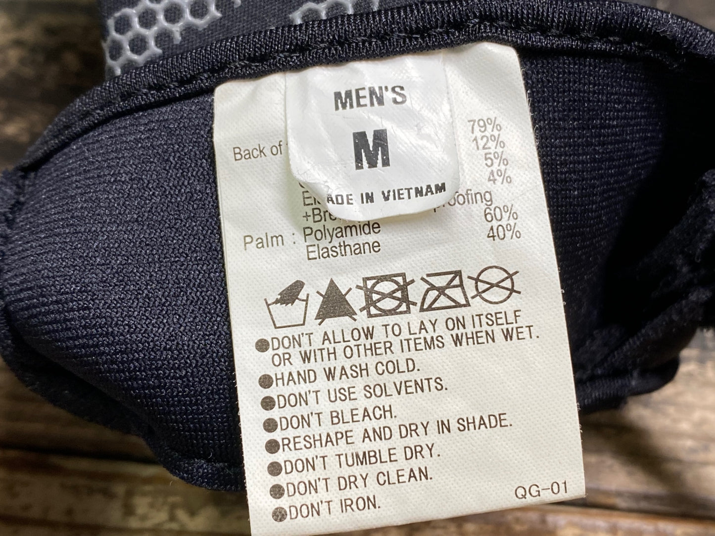 JC098 シマノ SHIMANO 長指 グローブ 黒 M WINDSTOPPER