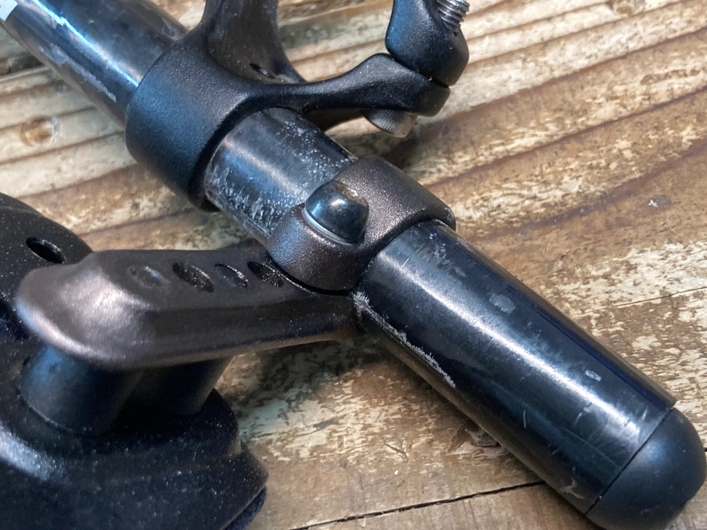 IQ496 プロファイルデザイン PROFILE DESIGN T4+ カーボン DHバー Φ31.8 黒 300mm