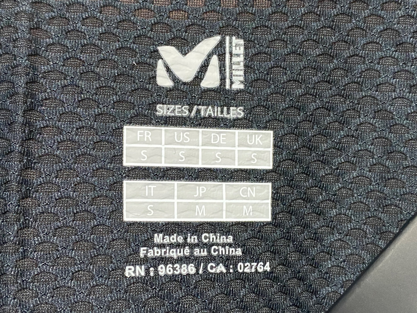 IQ212 ミレー MILLET ノースリーブ ベースレイヤー 黒 M