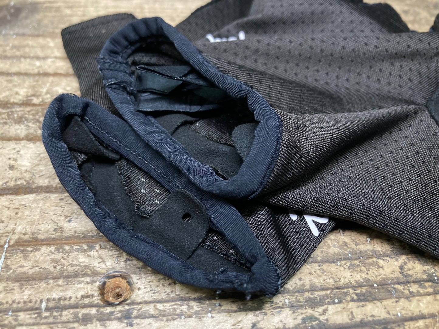 JB118 ラファ Rapha CORE MITTS 指切り グローブ 黒