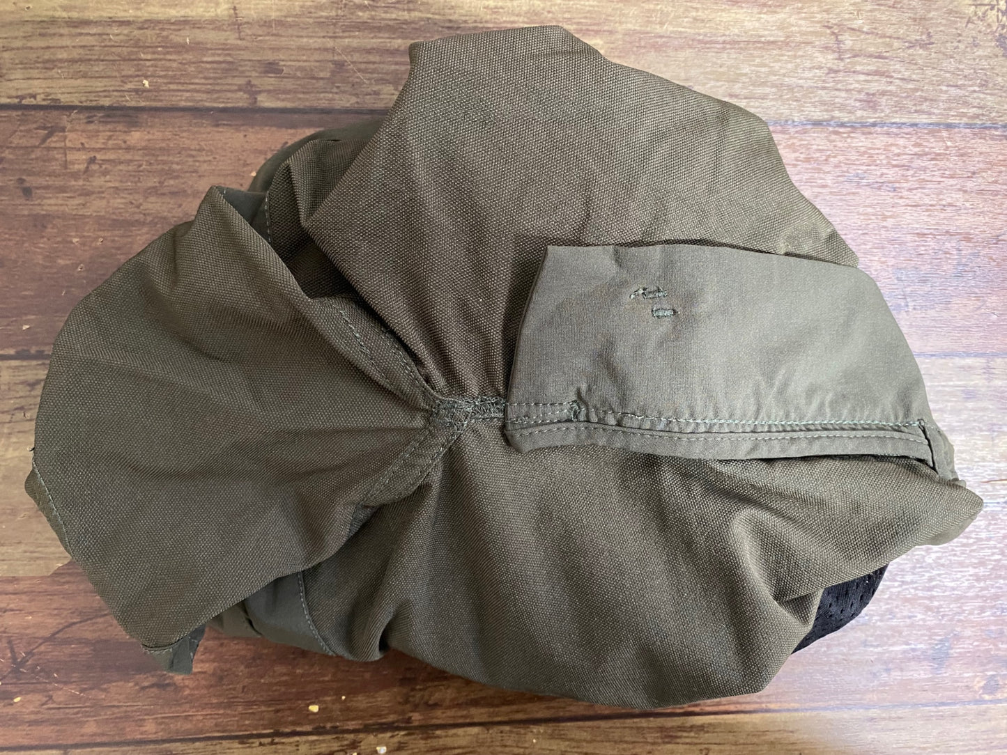 IY211 カペルミュール KAPELMUUR ショートパンツ カーキ 36