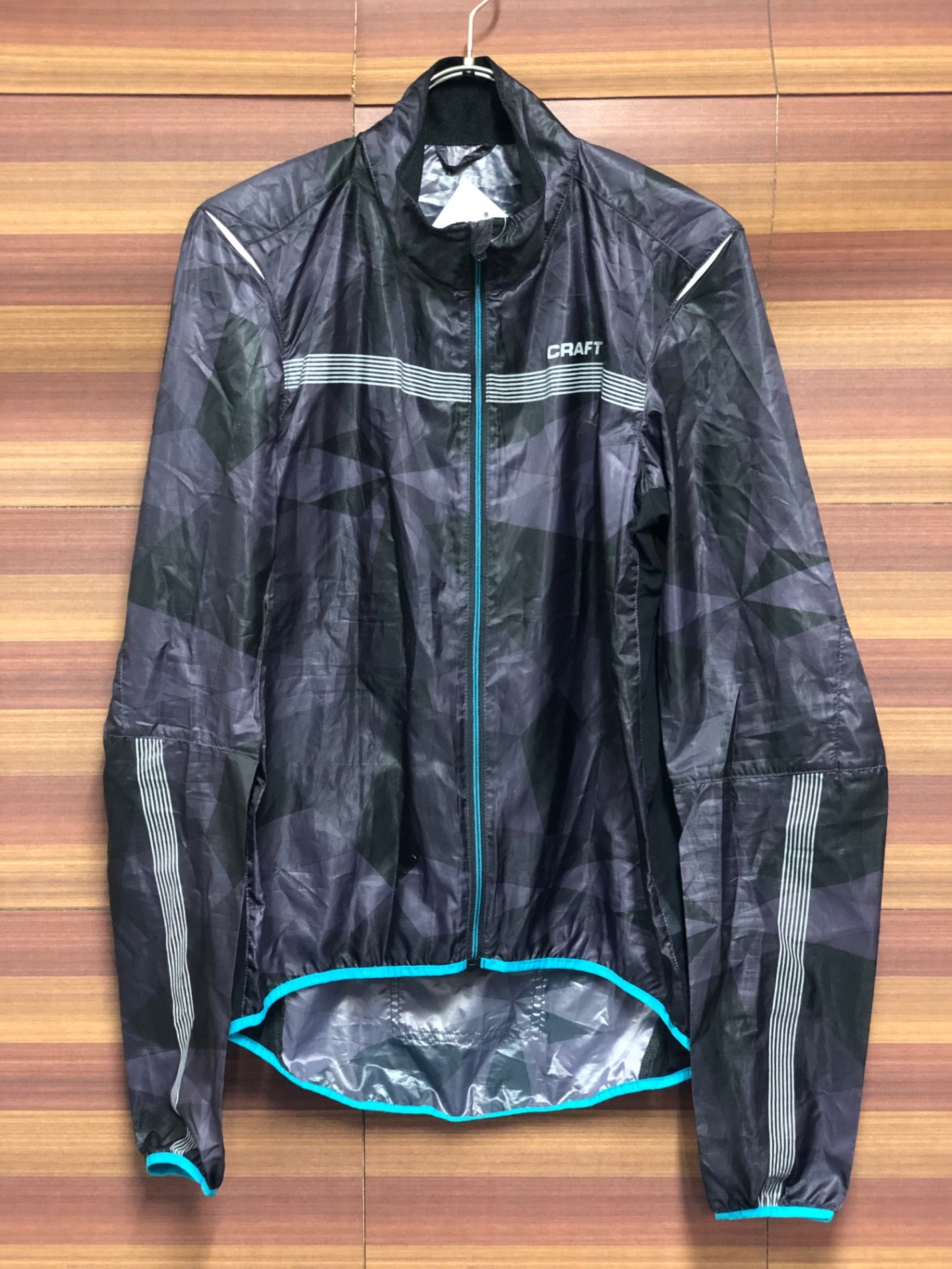 IU726 クラフト CRAFT 長袖 ウインドブレーカー 黒 S