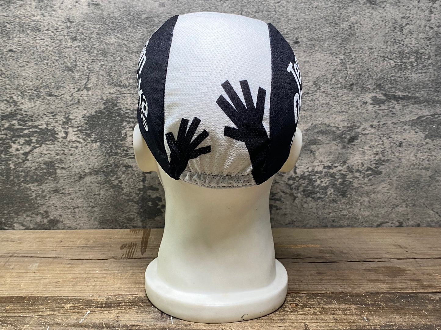 IW503 アソス Assos サイクルキャップ 白 黒 フリーサイズ