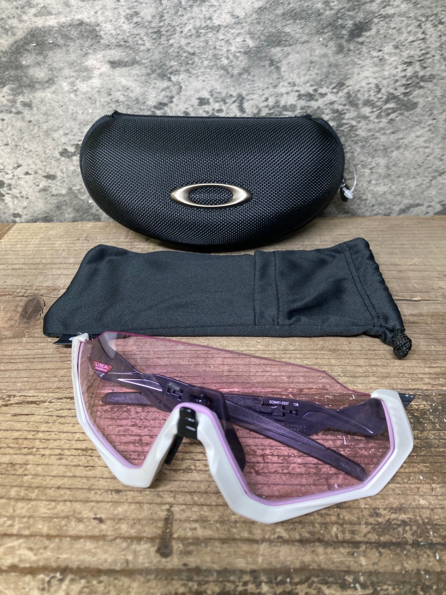 JB140 オークリー OAKLEY FLIGHTJACKET サングラス アイウェア 白 黒 PRIZMレンズ