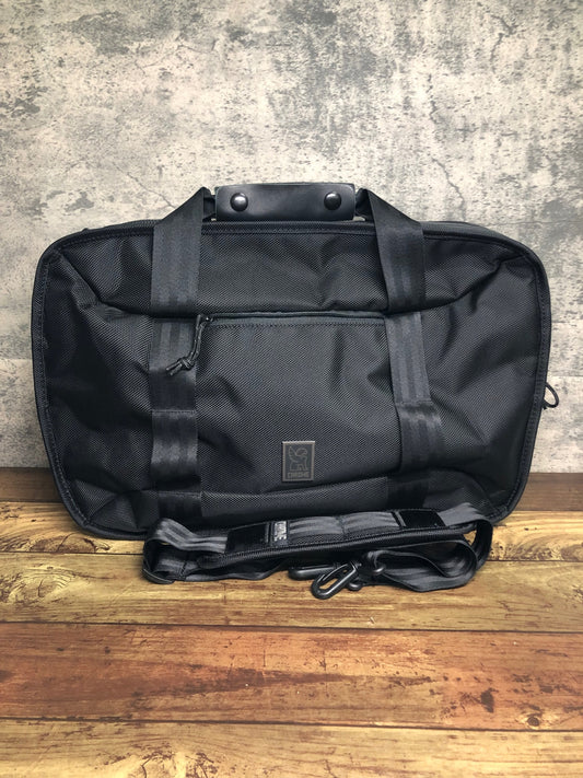 IS016 クローム CHROME VEGA バッグ 黒