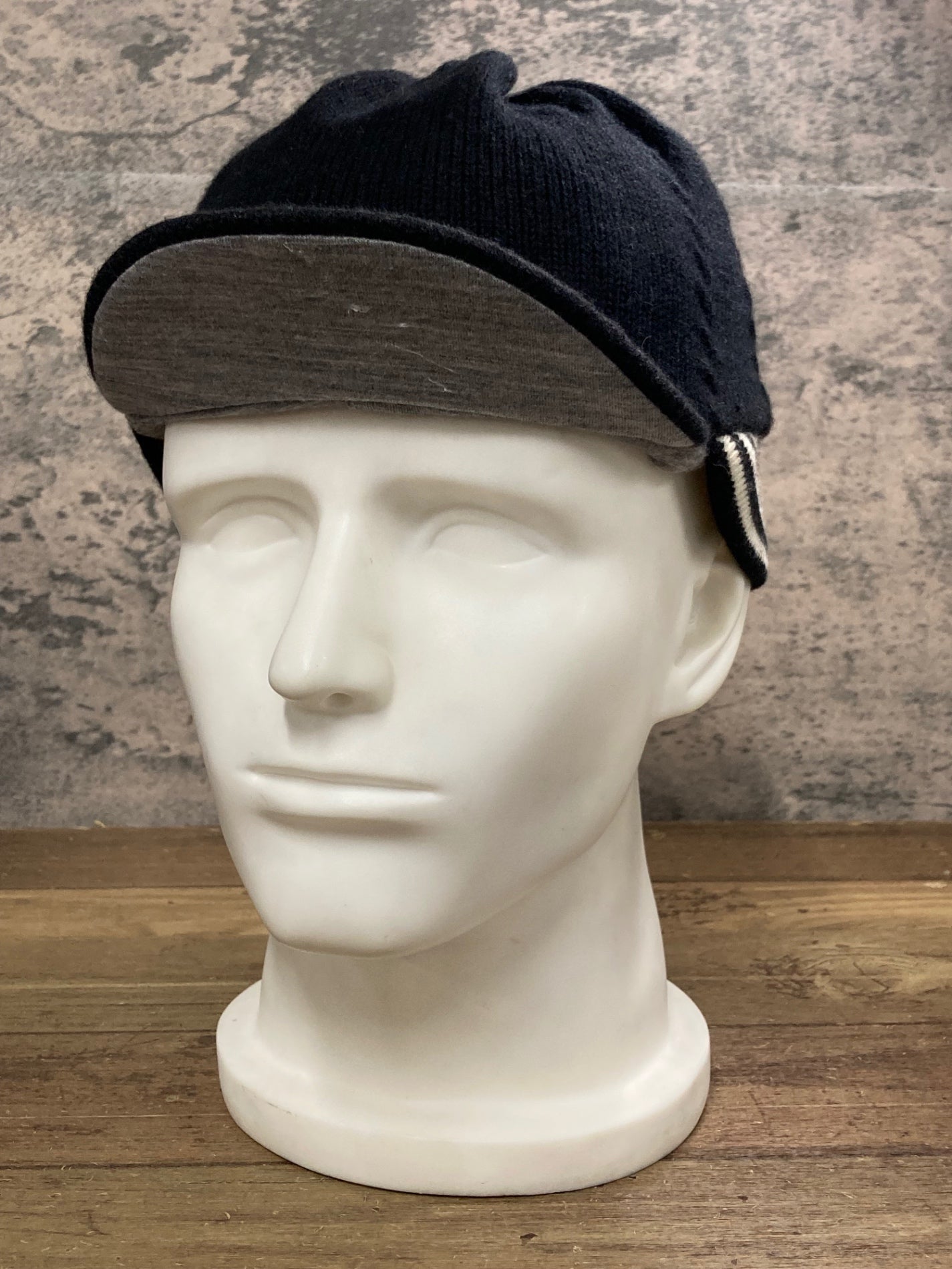 IZ747 ラファ Rapha WINTER WOOL CAP サイクルキャップ 黒